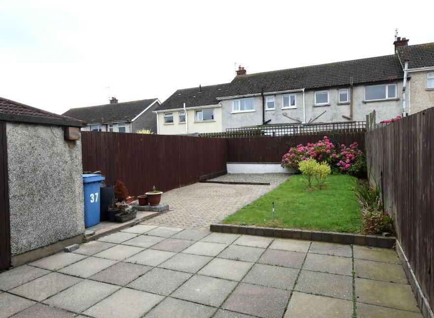 37 Abbey Gardens, Millisle, Newtownards, BT22 2DJ