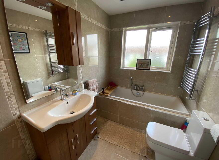 15 Upper Malvern Drive, Four Winds, South, Belfast, BT8 6TN