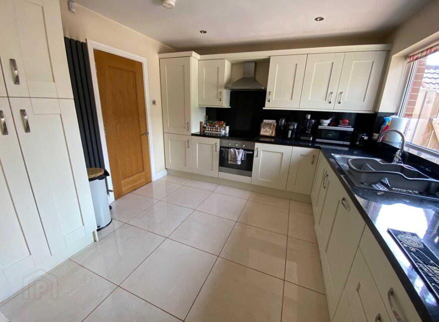 15 Upper Malvern Drive, Four Winds, South, Belfast, BT8 6TN