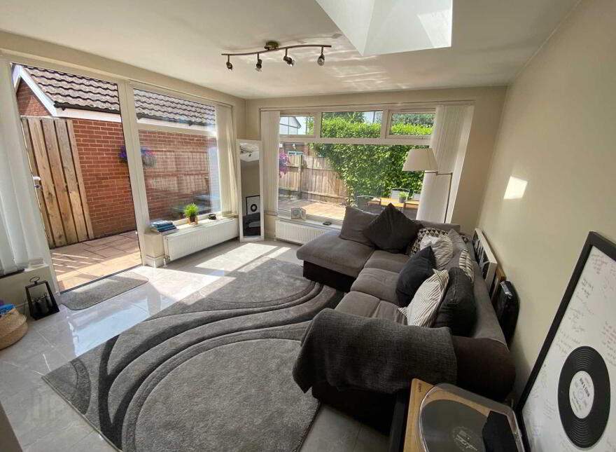 15 Upper Malvern Drive, Four Winds, South, Belfast, BT8 6TN
