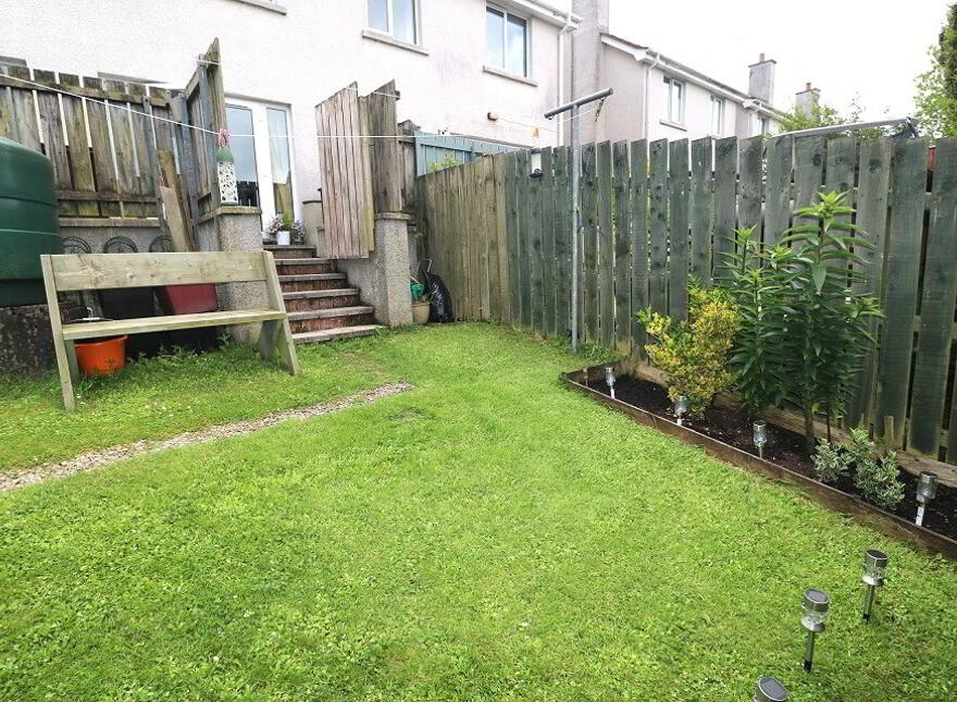 18 Waveney Brow, Ballymena, BT43 6FF