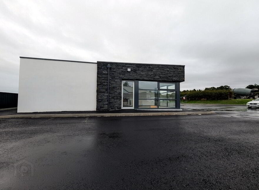 Unit A, 205 Tamneherin Road, Eglinton, BT47 3HX
