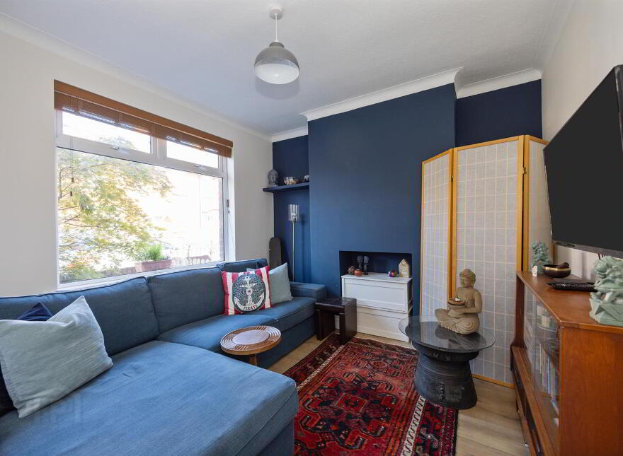 27 Aigburth Park, Belfast, BT4 1PQ