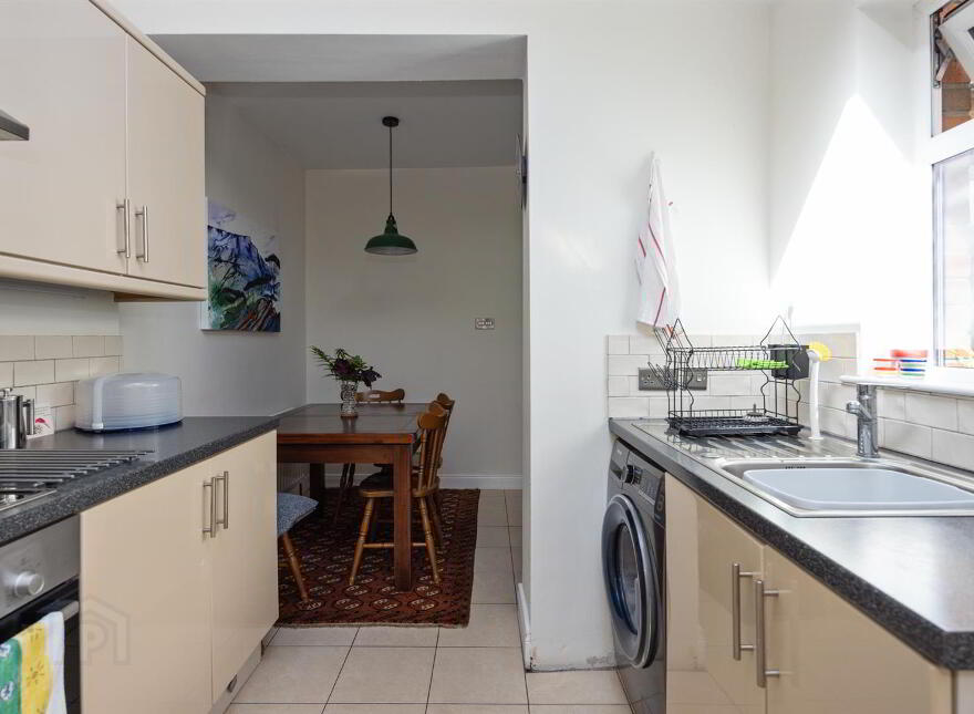 27 Aigburth Park, Belfast, BT4 1PQ