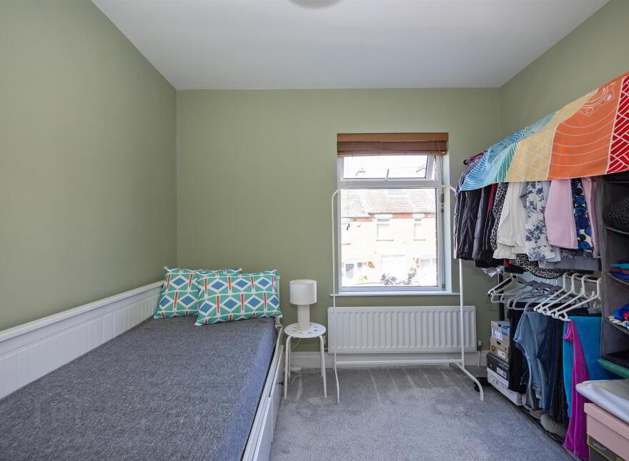 27 Aigburth Park, Belfast, BT4 1PQ