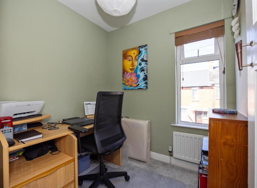 27 Aigburth Park, Belfast, BT4 1PQ