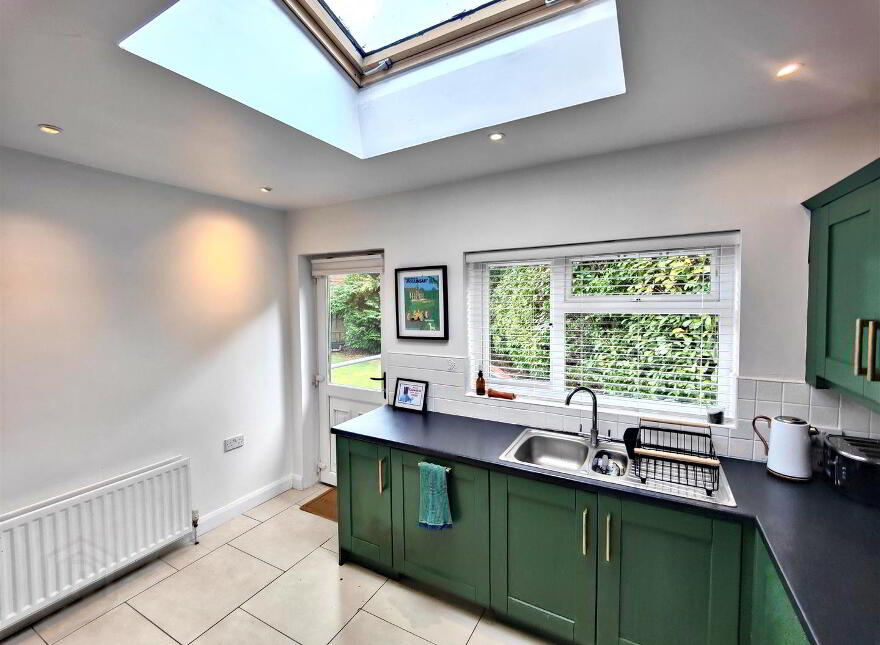 1 Alexandra Gardens, Belfast, BT15 3LJ