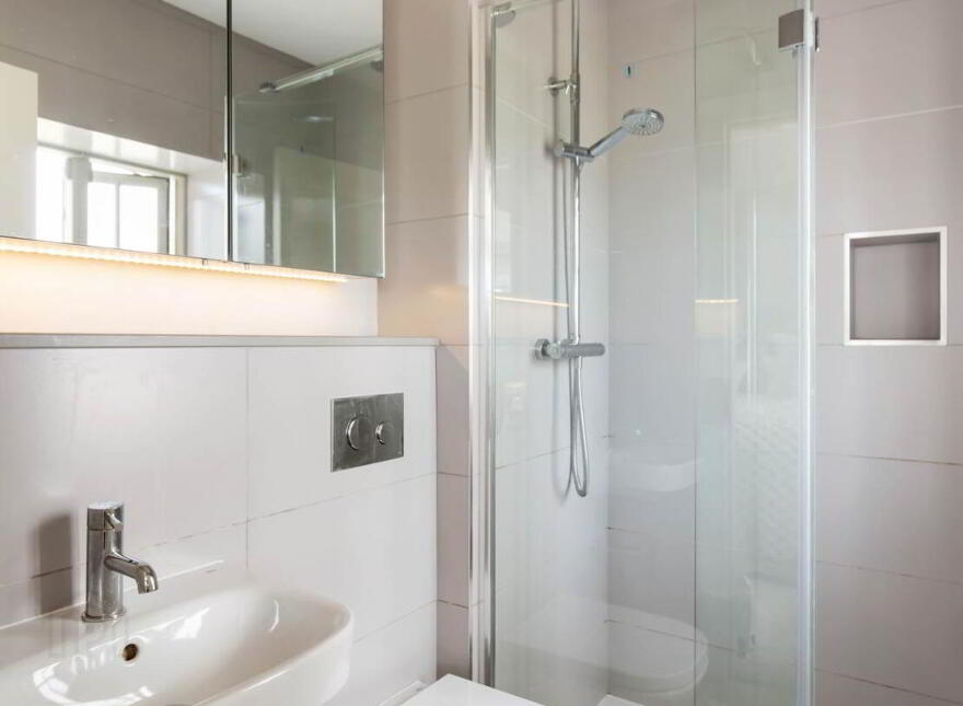 3 Knocksinna Wood, Blackrock, Dublin, D18W7W1