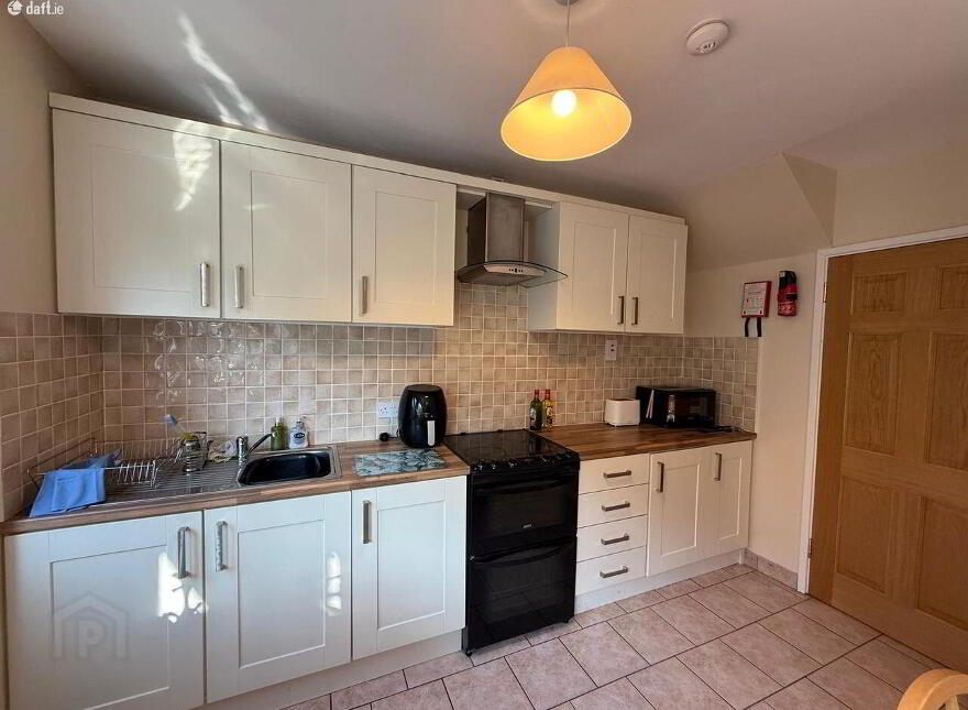 24 Westlawn, Wilton, Cork