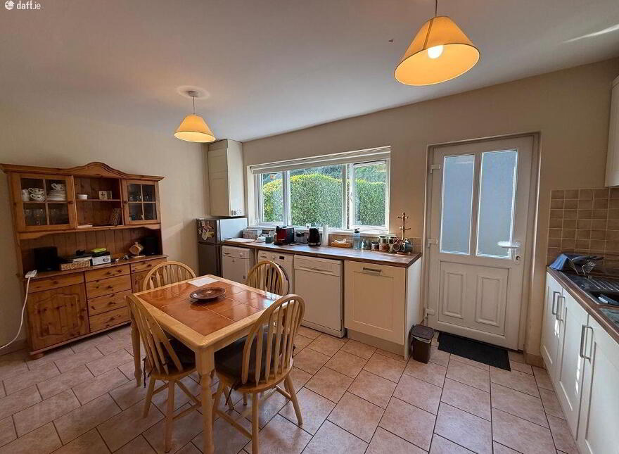 24 Westlawn, Wilton, Cork