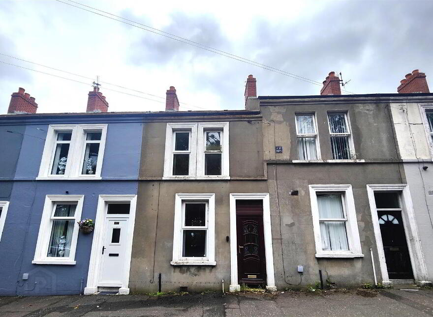 84 Woodvale Avenue, Belfast, BT13 3EX photo