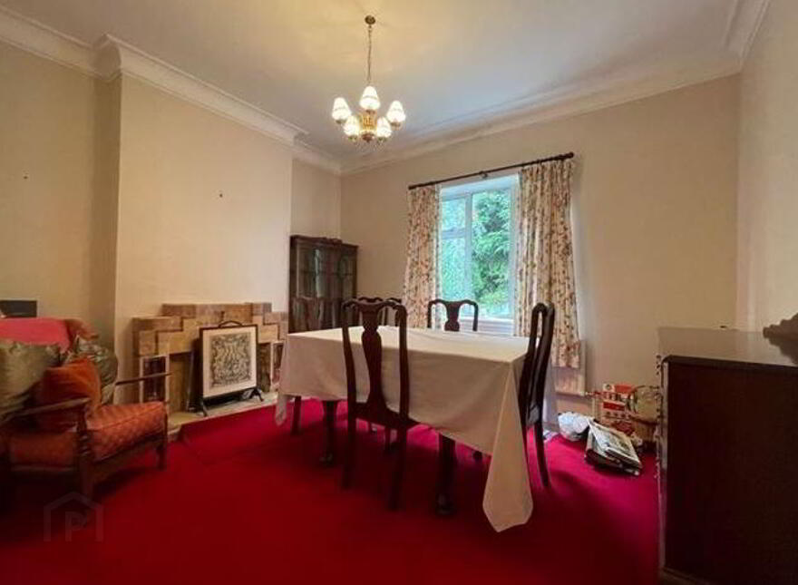 Convent Road, Ballaghaderreen, F45YK85
