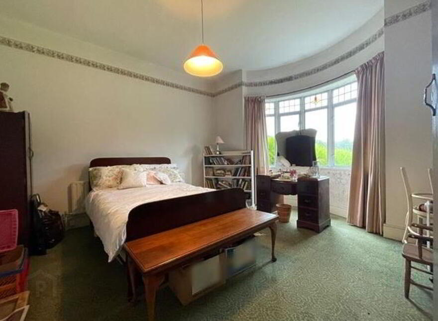 Convent Road, Ballaghaderreen, F45YK85