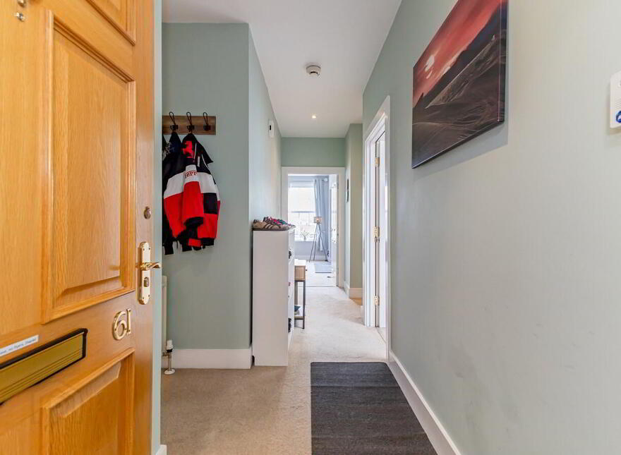 61 Lisburn Square, Lisburn, BT28 1TS