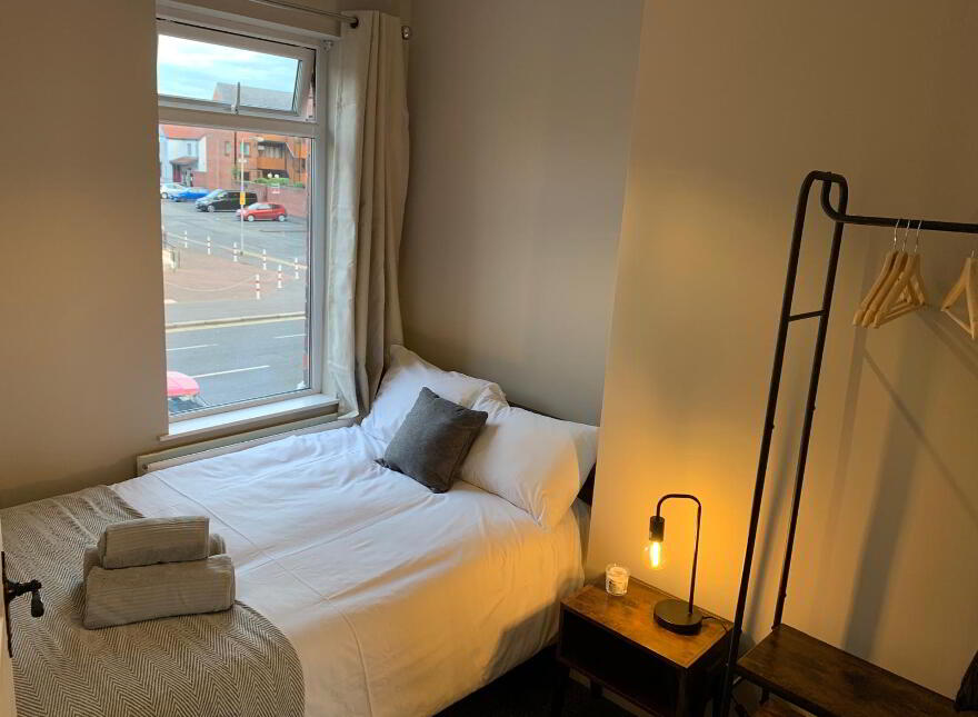 649 Lisburn Road, Belfast, BT9 7GT