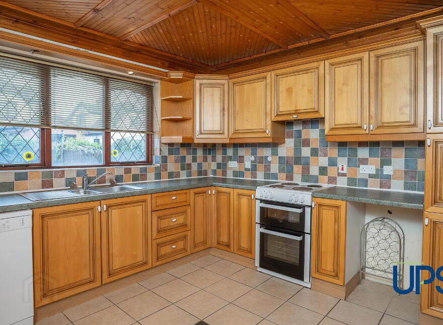 6 Weavers Meadow, Crumlin, B T29