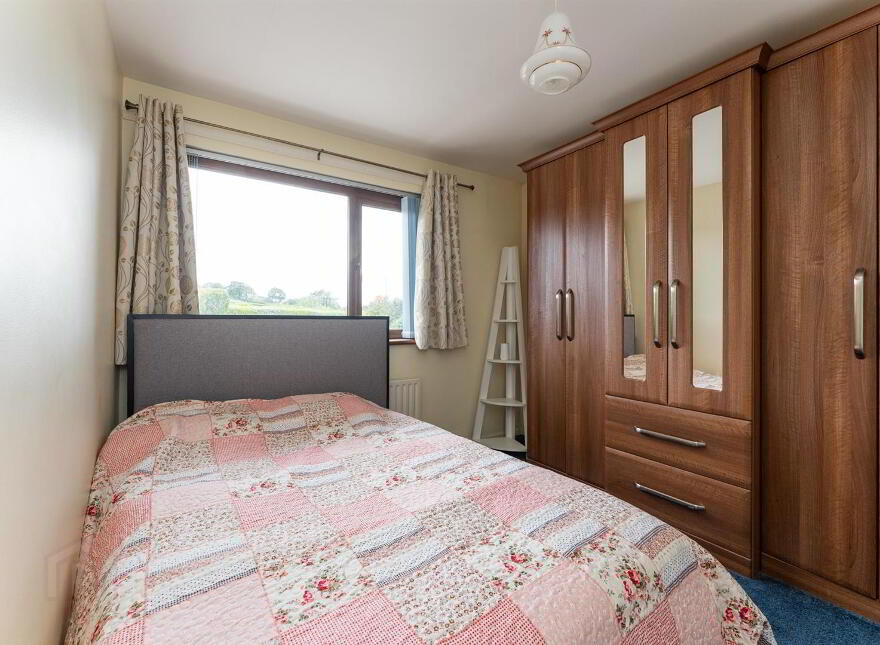 5 Rock Road, Lisburn, BT28 3SU