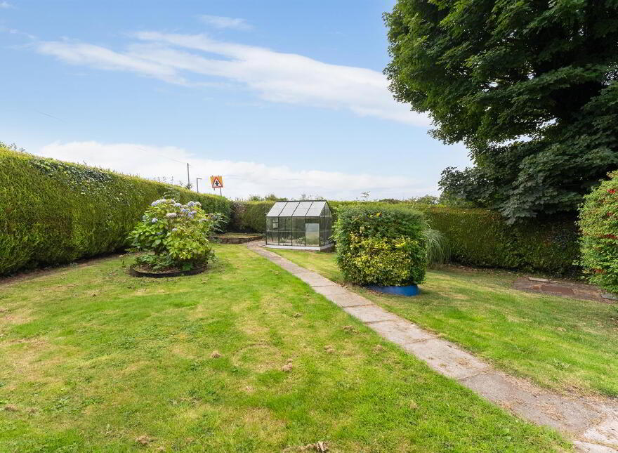 5 Rock Road, Lisburn, BT28 3SU