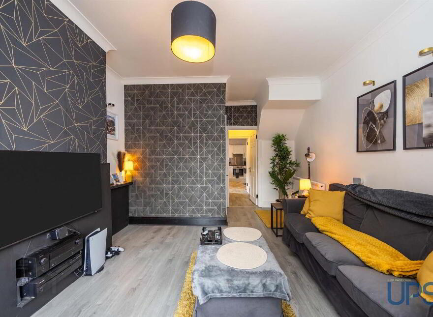 69 Rockdale Street, Falls Road, Belfast, BT12 7PA
