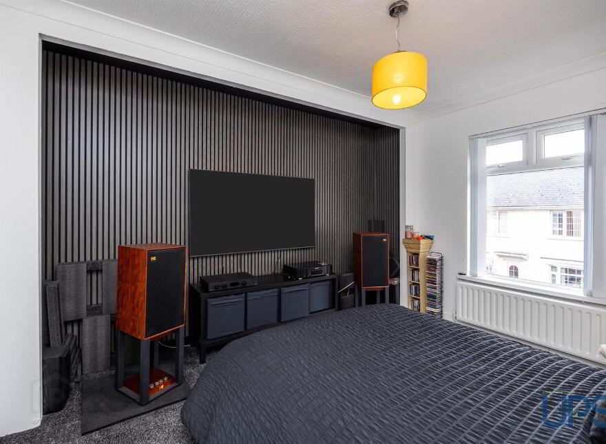 69 Rockdale Street, Falls Road, Belfast, BT12 7PA