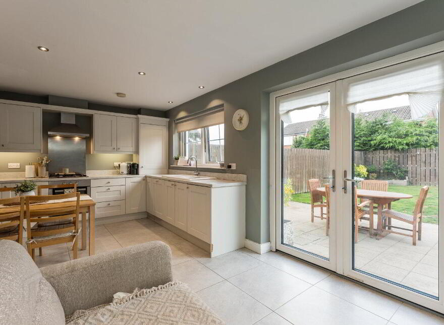 40 Ballyhenry Manor, Comber, Newtownards, BT23 5ZN