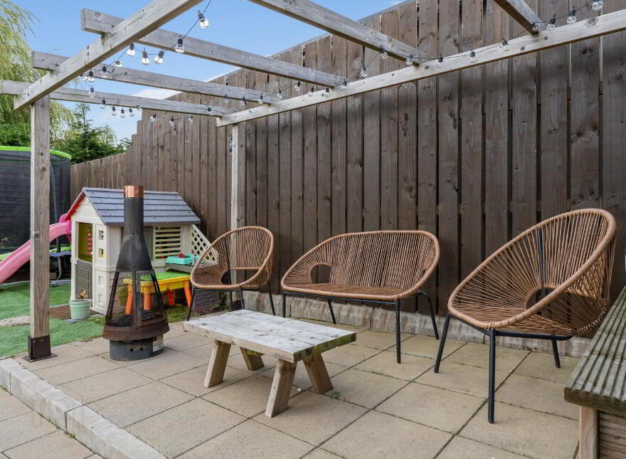 40 Ballyhenry Manor, Comber, Newtownards, BT23 5ZN