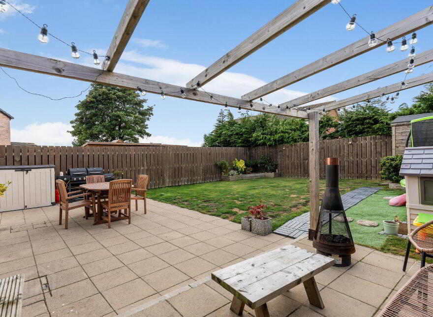 40 Ballyhenry Manor, Comber, Newtownards, BT23 5ZN