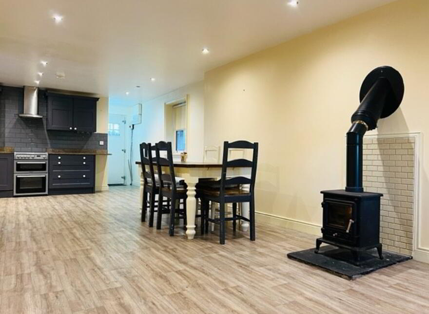 256 Armagh Road, (Old Armagh Road), Newry, BT35 6NL