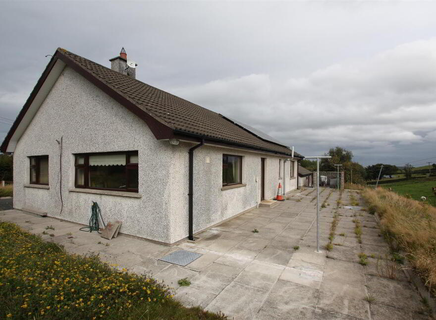 14 Martinpoole Road, Ballynahinch, BT24 8JY