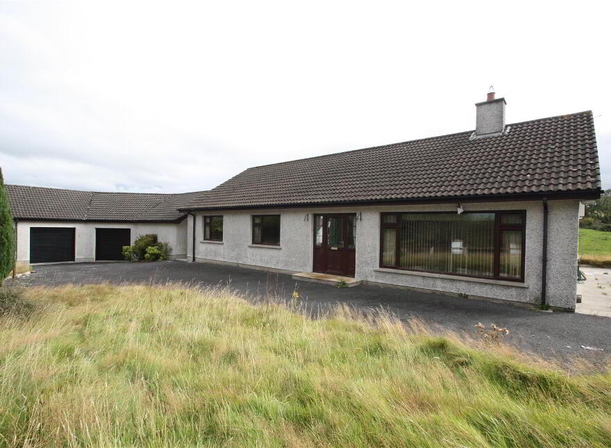 14 Martinpoole Road, Ballynahinch, BT24 8JY