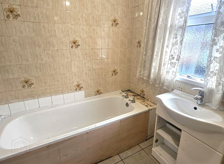 6 Lincoln Court, Waterside, L'Derry, BT47 5NT