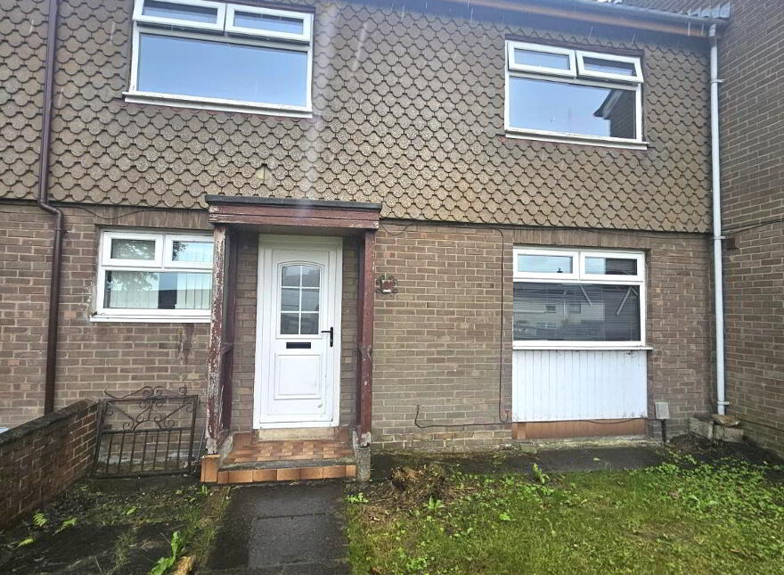 6 Lincoln Court, Waterside, L'Derry, BT47 5NT photo