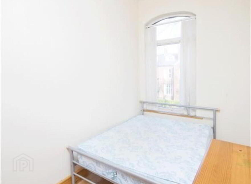 2, 25 Eglantine Avenue, Belfast, BT9 6DW