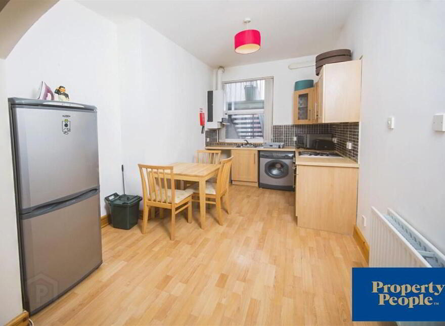 2, 25 Eglantine Avenue, Belfast, BT9 6DW