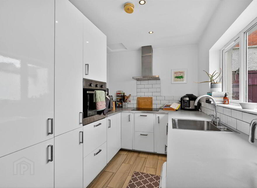 123 Belmont Road, Belfast, BT4 2AD