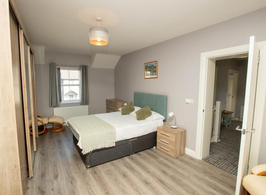 1 Glen Burren, Newcastle, BT33 0GF