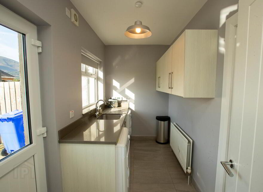 1 Glen Burren, Newcastle, BT33 0GF