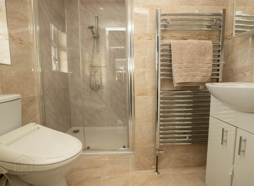 1 Glen Burren, Newcastle, BT33 0GF