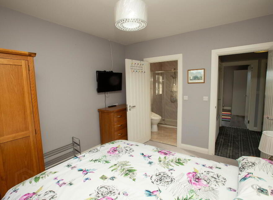 1 Glen Burren, Newcastle, BT33 0GF