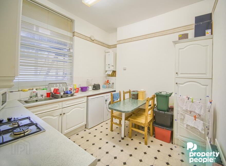 Flat 1, 19 Rugby Road, Belfast, BT7 1PT photo