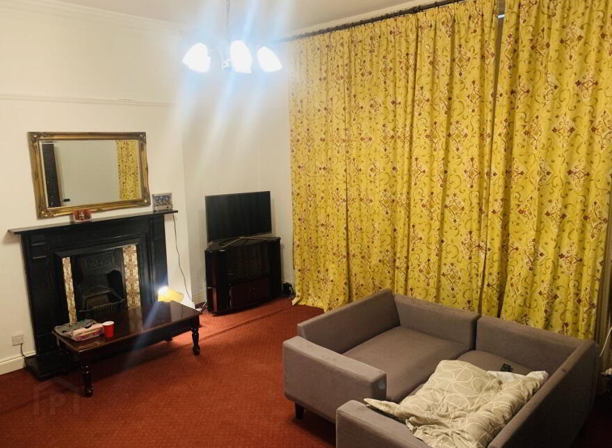 Flat 1, 19 Rugby Road, Belfast, BT7 1PT