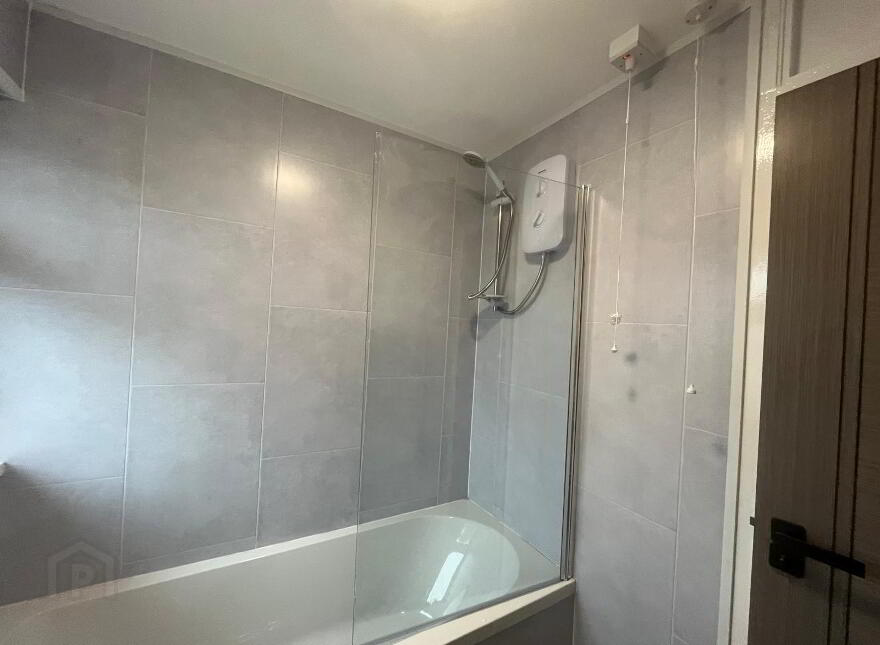 136 Salia Avenue, Carrickfergus, BT38 8NE