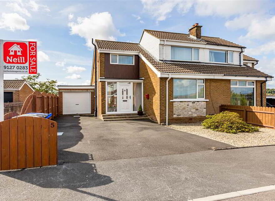 5 Monea Drive, Bangor, BT19 1AQ photo