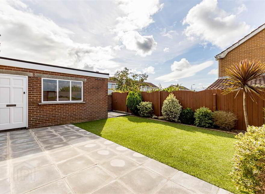 5 Monea Drive, Bangor, BT19 1AQ