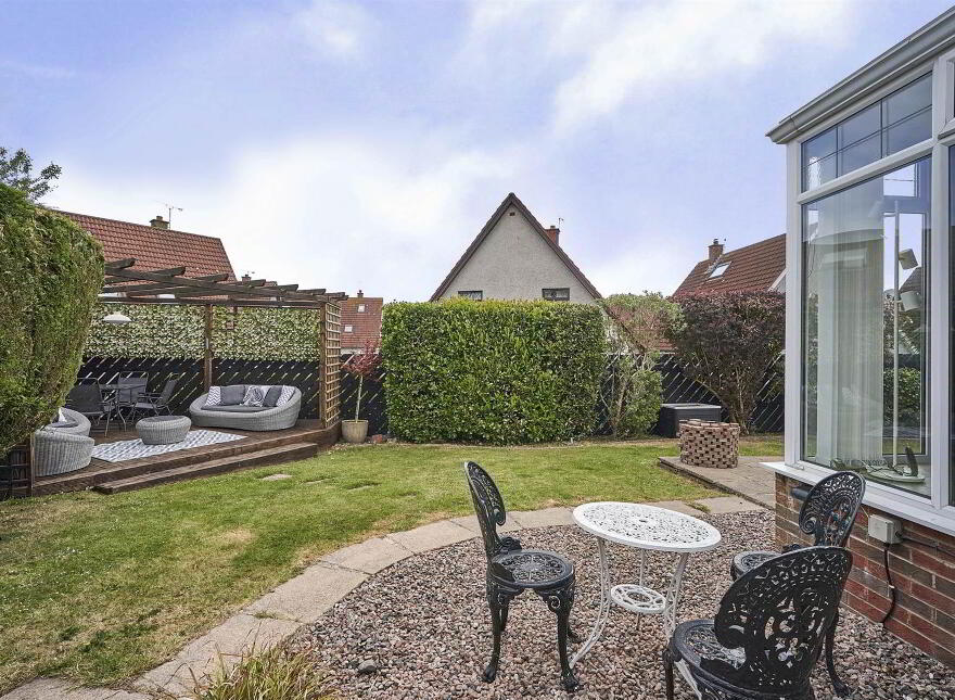 21 Chatsworth, Bangor, BT19 7WA