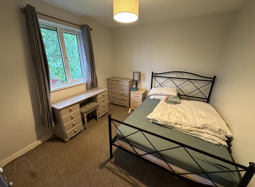 12 Hampton Strand, Sunnyside Street, Belfast, BT7 3BY