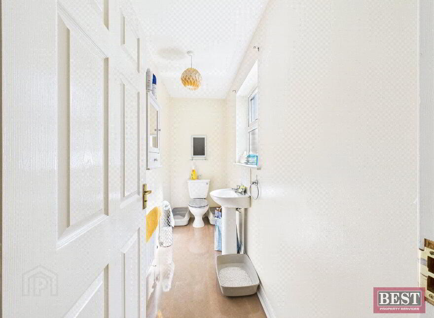 10 Ardaveen Mews, Newry, BT35 8UX