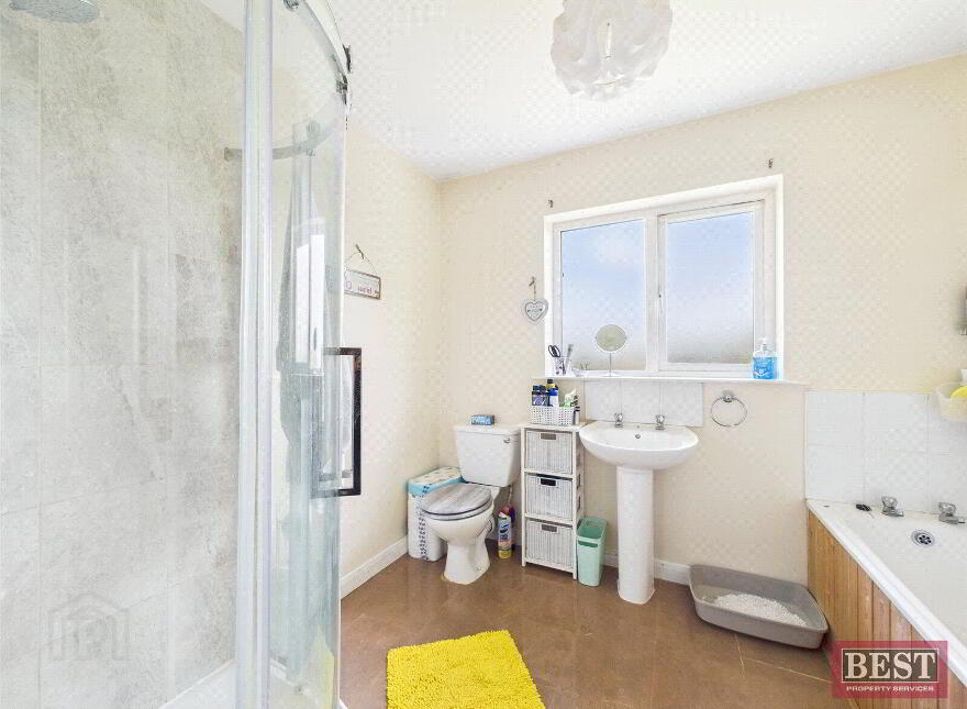 10 Ardaveen Mews, Newry, BT35 8UX