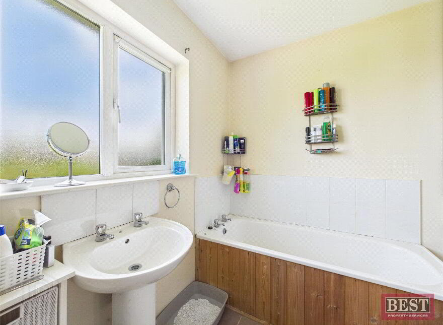 10 Ardaveen Mews, Newry, BT35 8UX