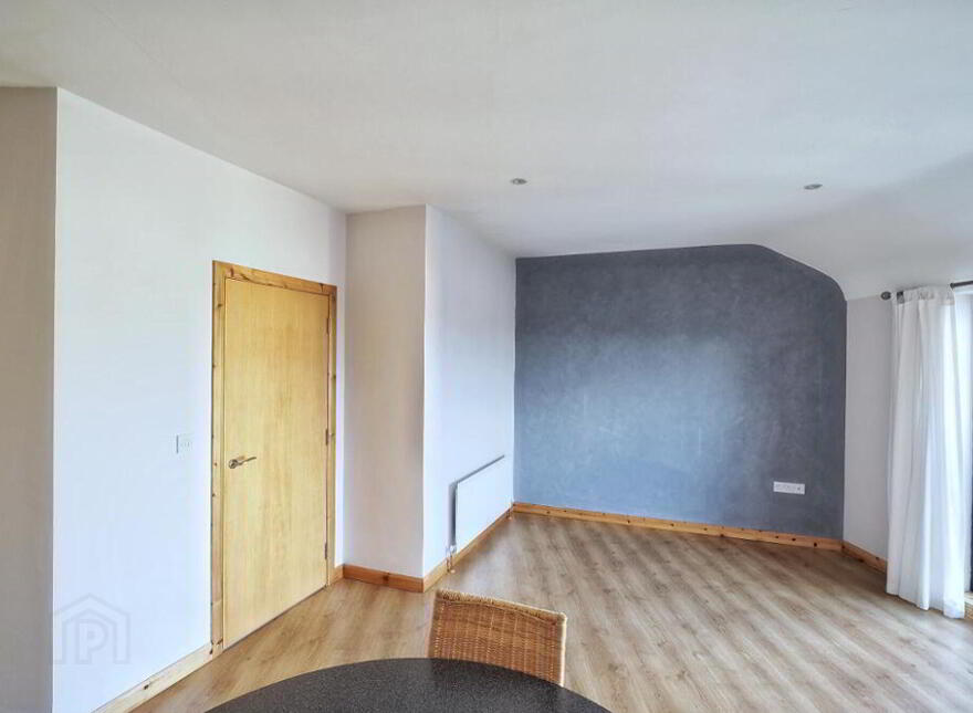 52g Shaftesbury Road, Bangor, BT20 3GD